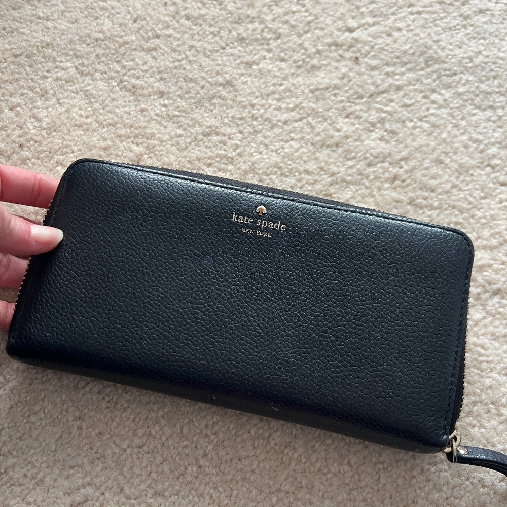 Kate Spade Zip Around Black Wallet pebble leather
